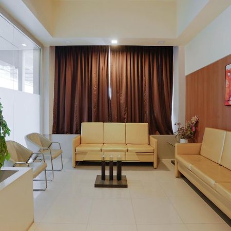 Hotel Vista Premium Tark A Family Hotel Near Igi Airport Delhi Új-Delhi Kültér fotó
