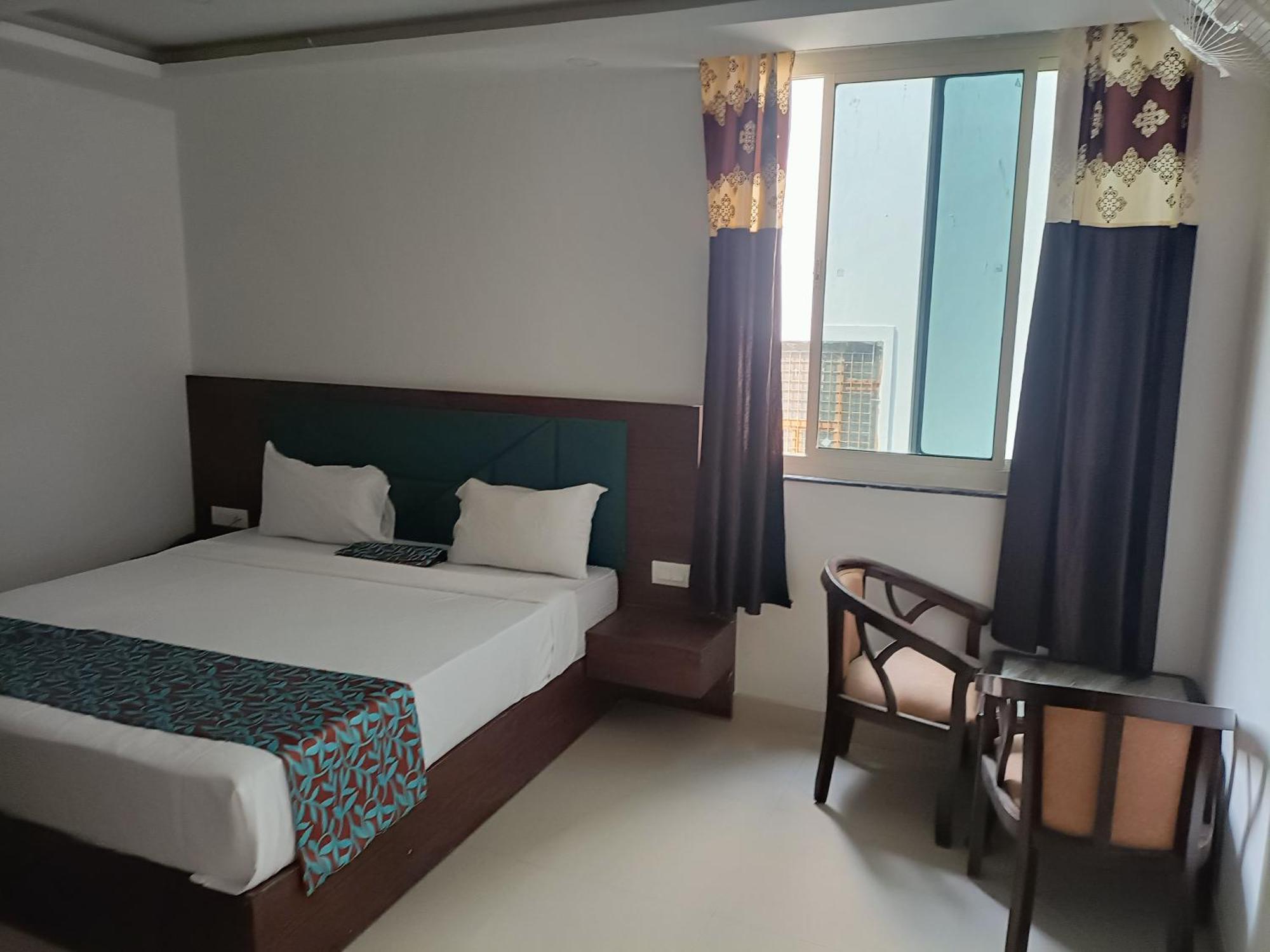 Hotel Vista Premium Tark A Family Hotel Near Igi Airport Delhi Új-Delhi Kültér fotó