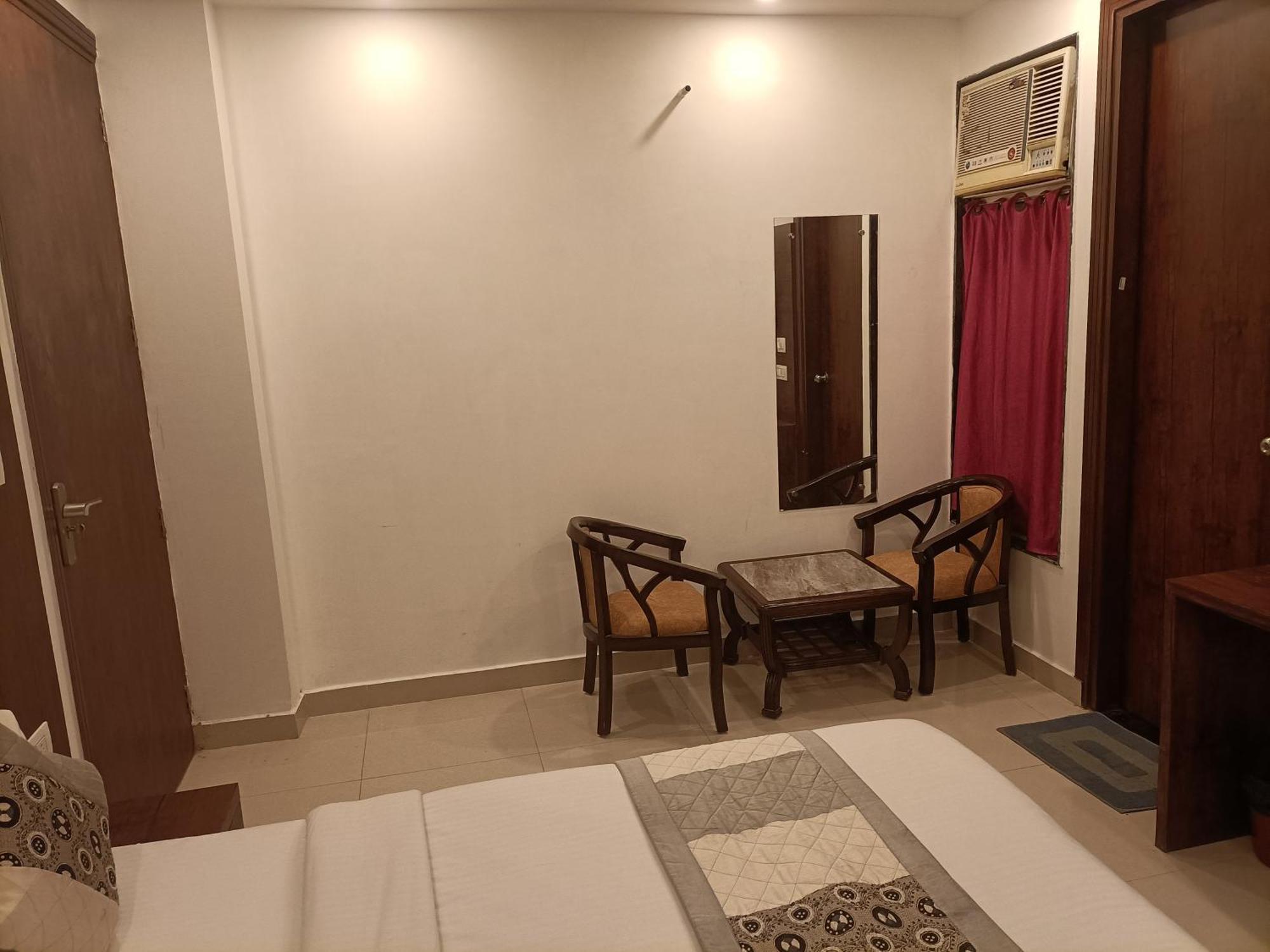 Hotel Vista Premium Tark A Family Hotel Near Igi Airport Delhi Új-Delhi Kültér fotó