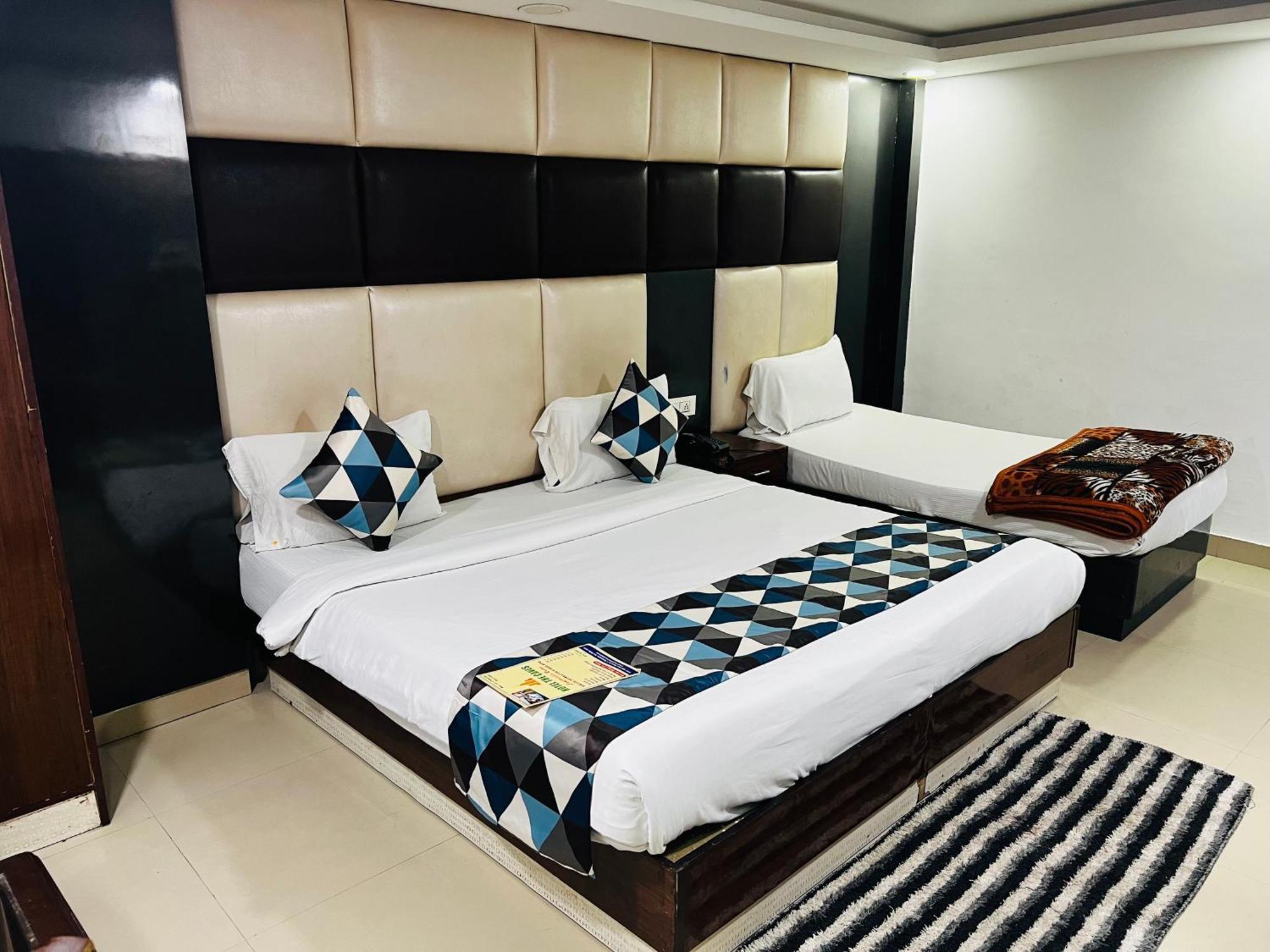 Hotel Vista Premium Tark A Family Hotel Near Igi Airport Delhi Új-Delhi Kültér fotó