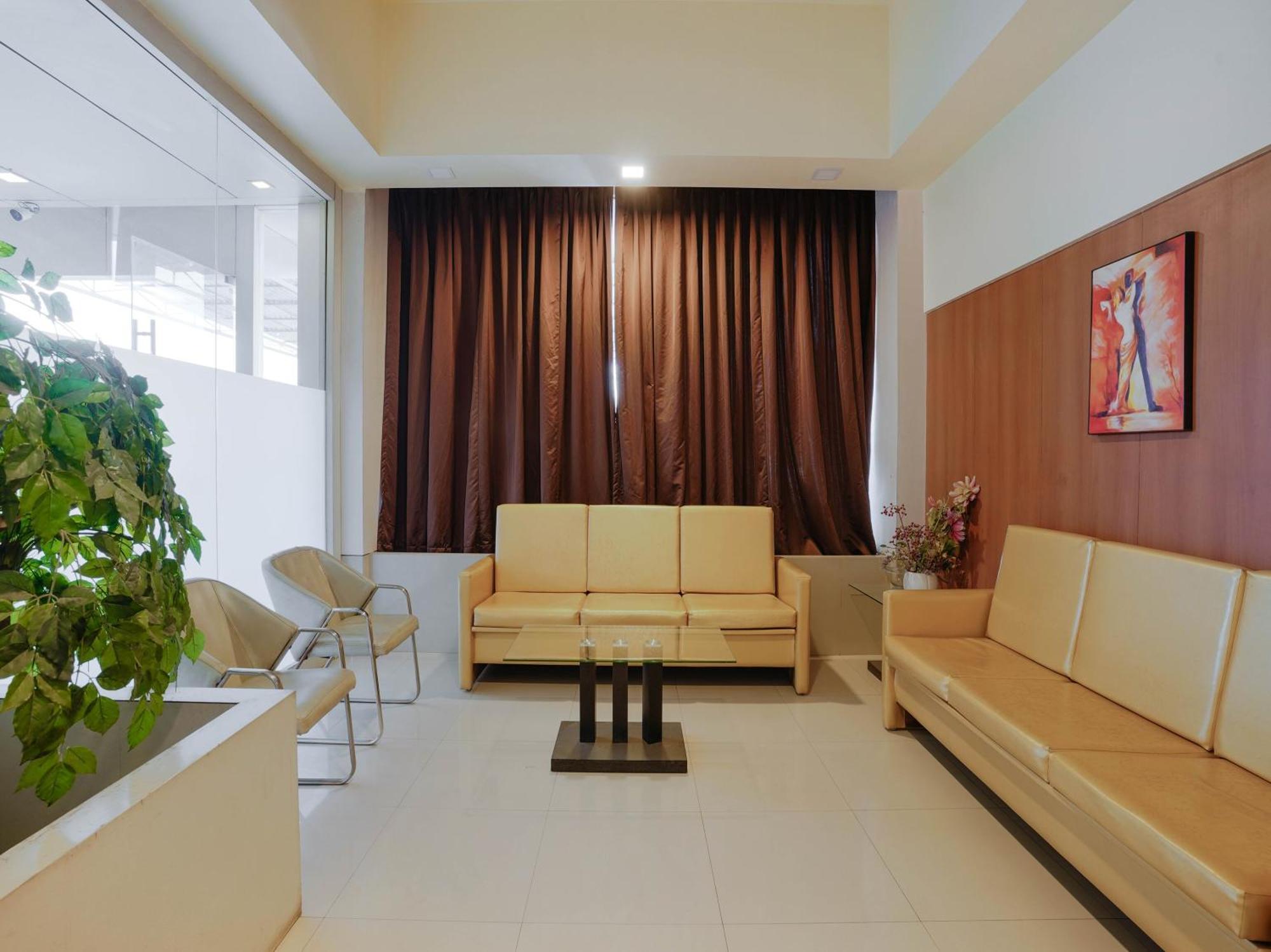 Hotel Vista Premium Tark A Family Hotel Near Igi Airport Delhi Új-Delhi Kültér fotó